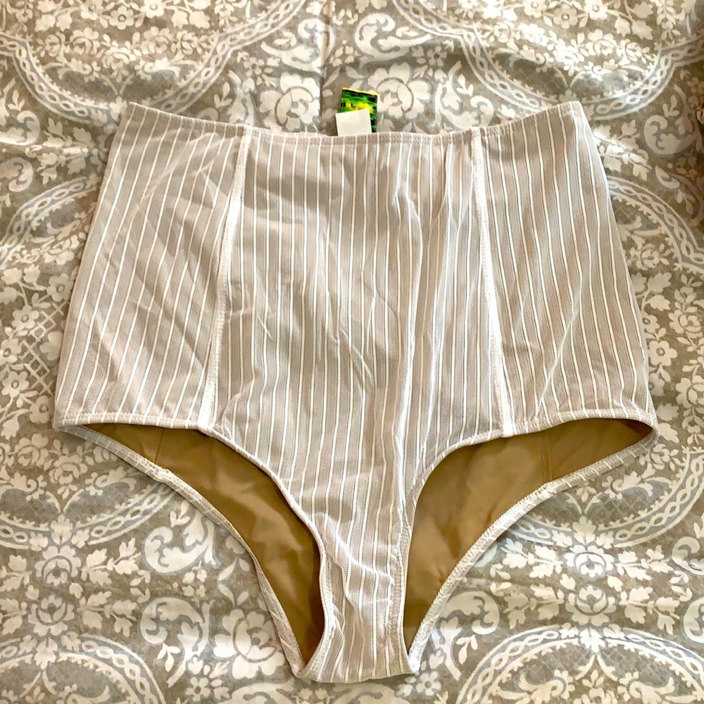 Kortni Jeane swim. NWOT